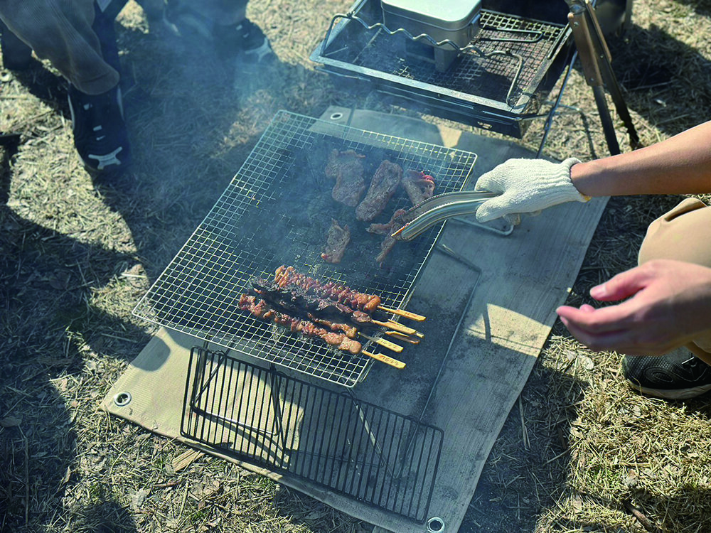 ポカポカ陽気でBBQ！...強風で即撤退 イメージ