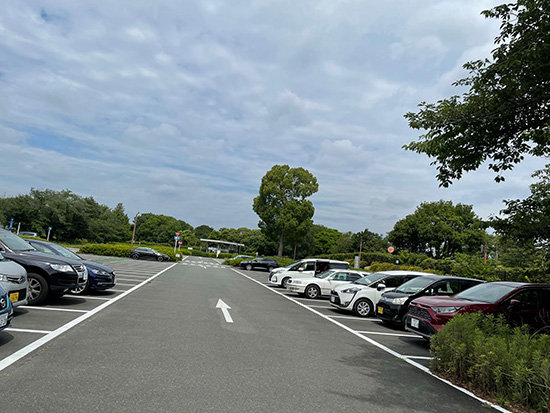 昭和記念公園の西立川口駐車場